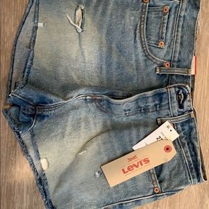 Levi jean shorts